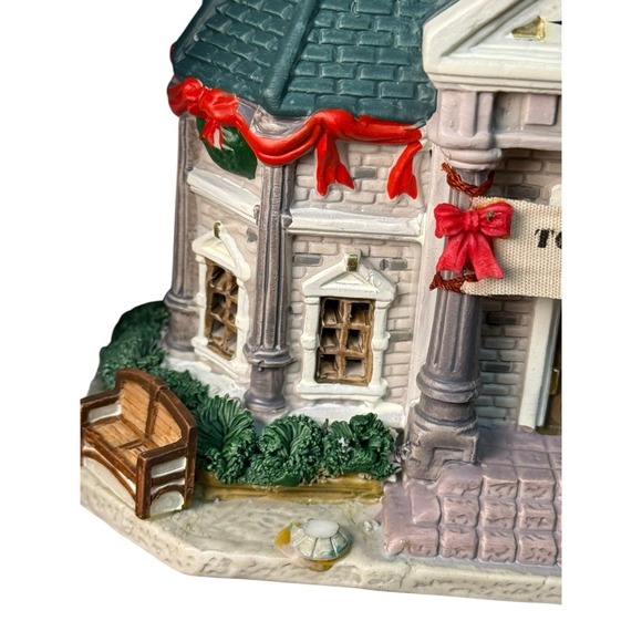 Lemax 2006 Plymouth Corners Town Hall W/Box  Retired - Picture 11 of 16